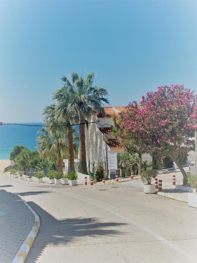 Апартаменти Oursea - Sea Front Fully Renewed 2021 Албуфейра Екстер'єр фото